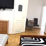Koral Vandrerhjem *