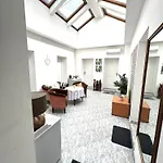 Koral Hostel *